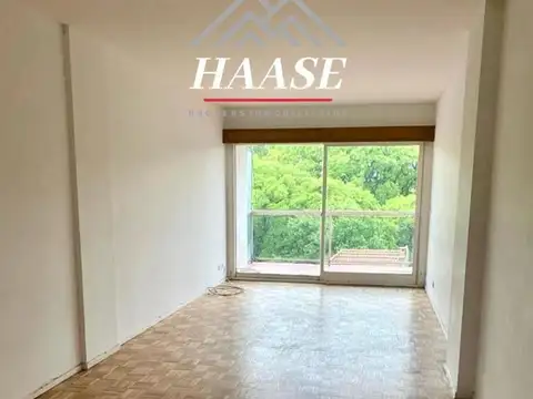 Departamento en Venta en Acassuso Vias  /  Santa Fe, USD 185.000