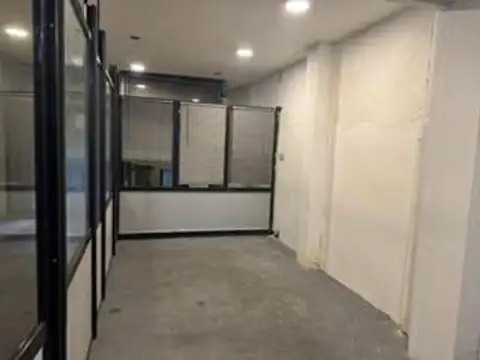 Local en Alquiler en Monte Castro, $ 1.500.000