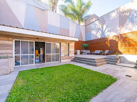 Depto Tipo Casa 3 ambientes con 2 baños