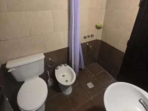 Depto Tipo Casa 2 ambientes con 1 baño