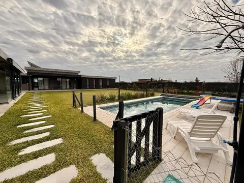Casa en Venta al Oeste