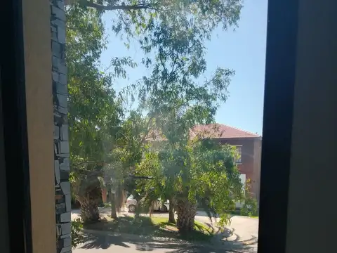 Casa en venta de 5 dormitorios en Haras Santa María