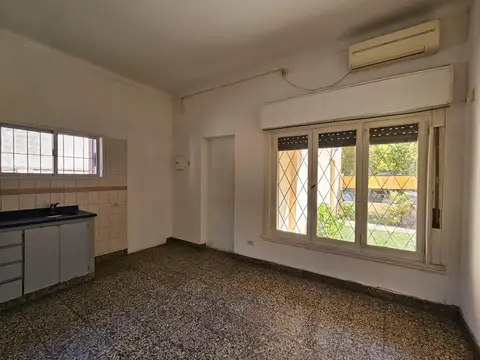 Casa en Alquiler al Oeste