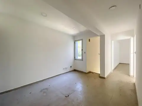 Rivadavia al 800 - Casa de 3 dormitorios con pileta
