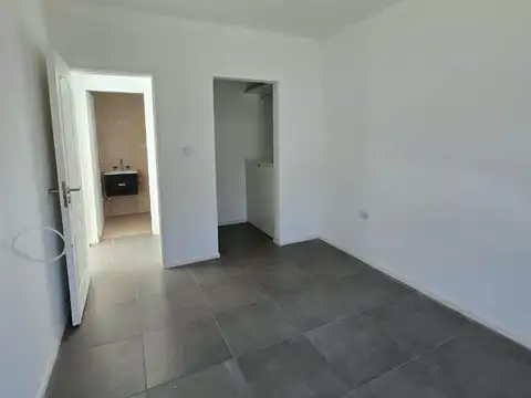 Departamento en Alquiler en Marcos Paz, $ 560.000