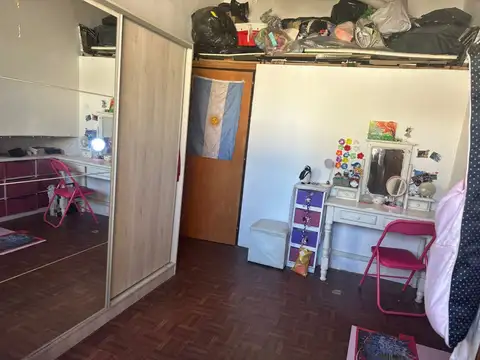Depto Tipo Casa en Venta 50 años