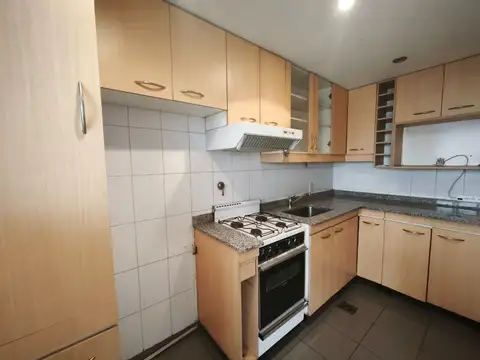 Departamento en Alquiler con 2 cocheras