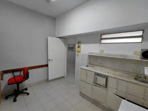 Buenos Aires 3806 , Piso 0