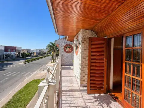 Depto Tipo Casa en Venta en La Plata, USD 152.000