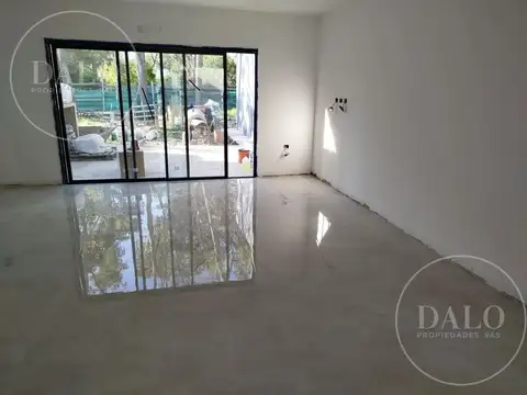 Casa en Venta en Countries y Barrios Cerrados en Escobar, USD 170.000