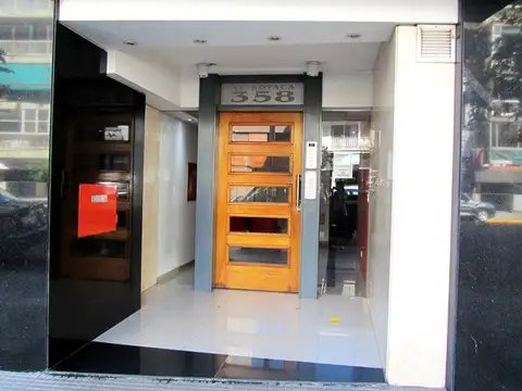 Cochera en Venta Cubierta