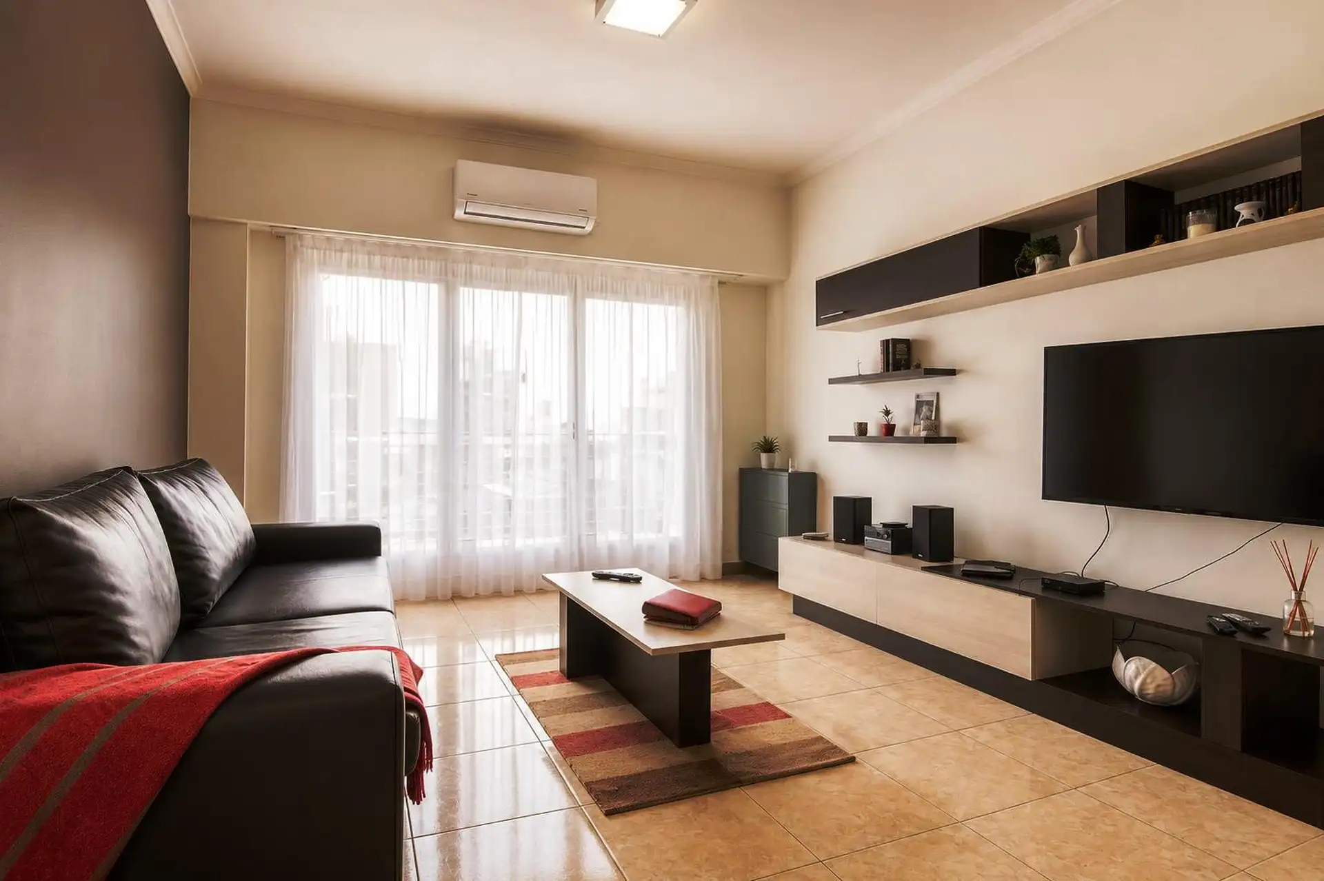 Depto 3 amb con dependencia, 71m², Centro, todo a nuevo