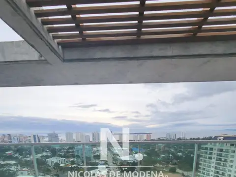 Penthouse de 2 dormitorios en venta en torre nueva con amenities.