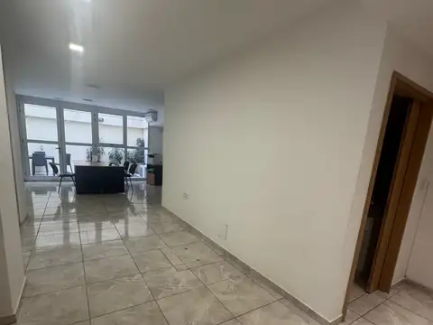 Av. Córdoba   y Aguero luminosa 3100