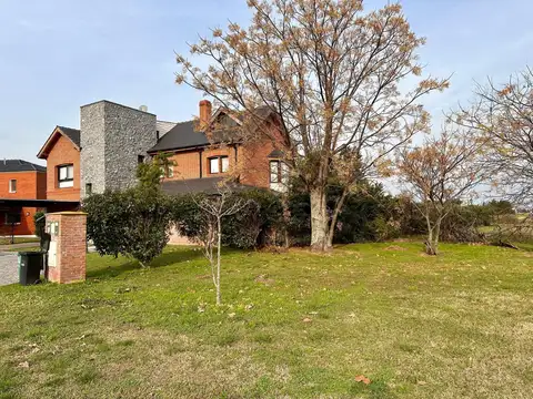 Terreno en Venta de 1547,0 m2
