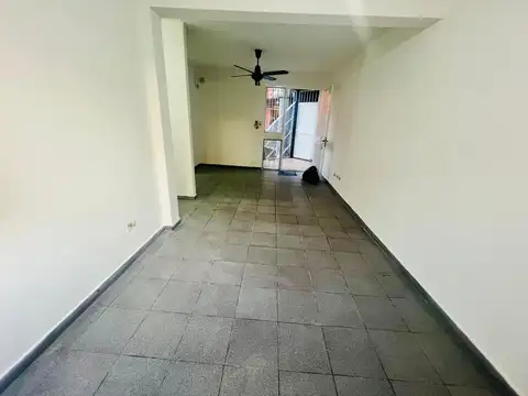 Camino Real Moron 100, Piso 2