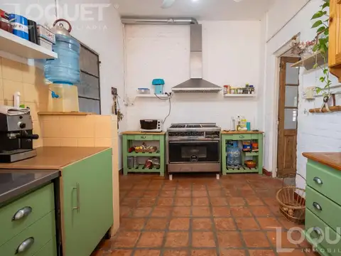 Casa 3 ambientes con 2 baños