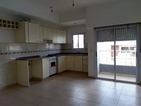 General Pico 900, Piso 2