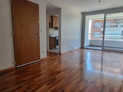 Hermoso Departamento en Alquiler 2 Ambientes Amplios con Balcon y Cochera Fija en Belgrano