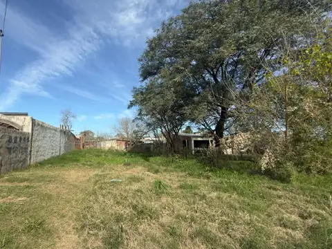 TERRENO 300m2 , ENTREGA Y FINANCIACION- Santo Tomé