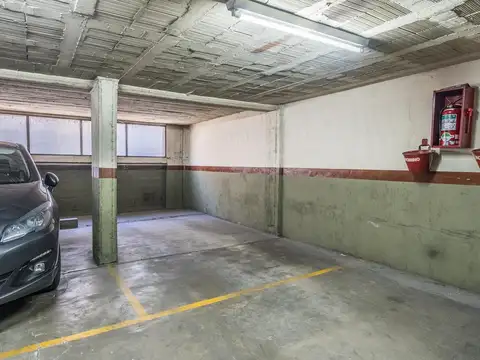 Cochera en Recoleta Excelente Ubicacion