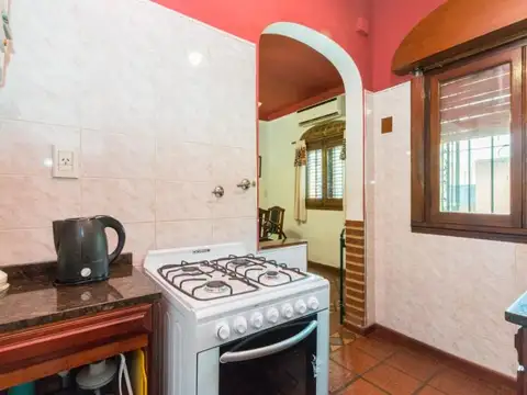 Casa En Cangallo 4,680, Villa Dominico, Avellaneda En Venta