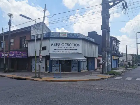 Excelente local comercial Tortuguitas Centro 