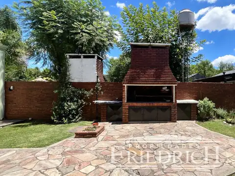 Casa Monoambiente con 1 baño