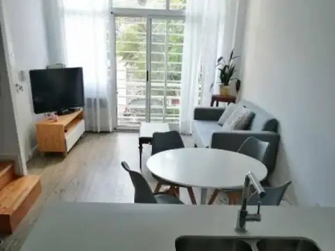 Depto Tipo Casa en Venta de 3 ambientes