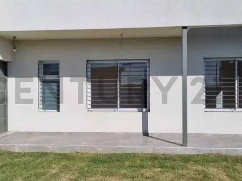 508 esquina 5 , Piso 0