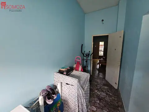 Depto Tipo Casa en Venta en Flores, USD 50.000