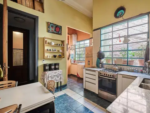 Depto Tipo Casa en Venta 50 años