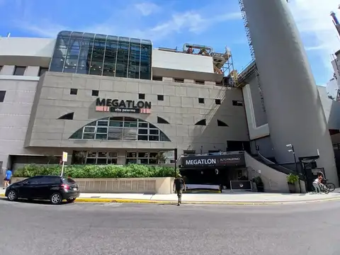 VENTA Cochera fija y cubierta - Alto Palermo