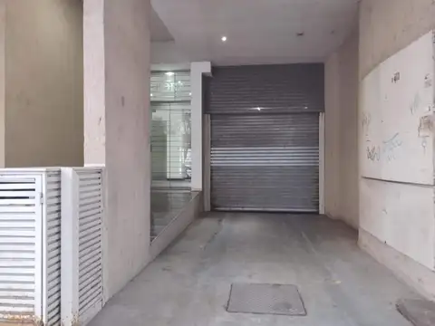 COCHERA EN VENTA - NECOCHEA 2040