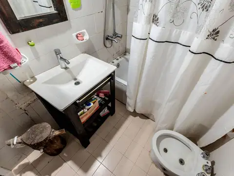 Depto Tipo Casa en Venta al Este