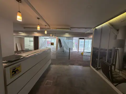 Oficina Monoambiente con 3 baños