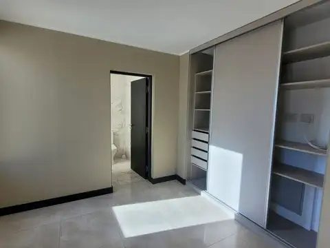 Departamento 3 ambientes con 2 baños