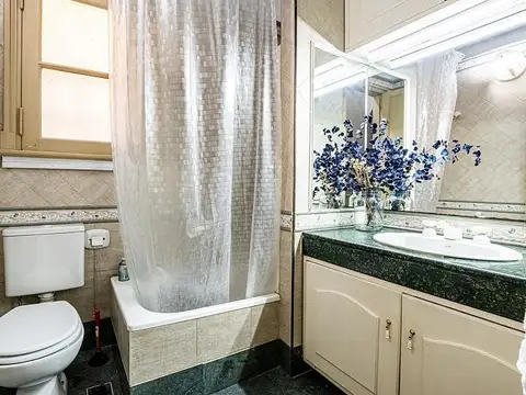 Departamento en Venta 80 años