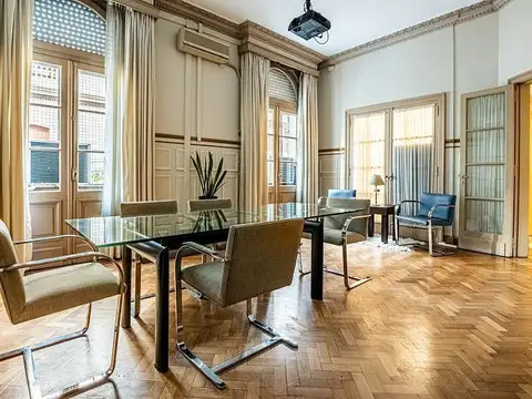 Venta 6 ambientes Excelente Piso Cochera Bajas expensas Caballito