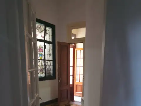 PH EN ALQUILER 6 ambientes con terraza y quincho