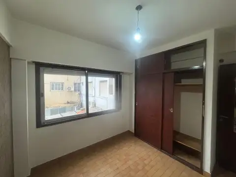 Departamento en Alquiler en Ramos Mejia, $ 350.000
