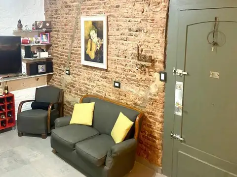 Avenida Juan Bautista Alberdi e/ Púan y Miro