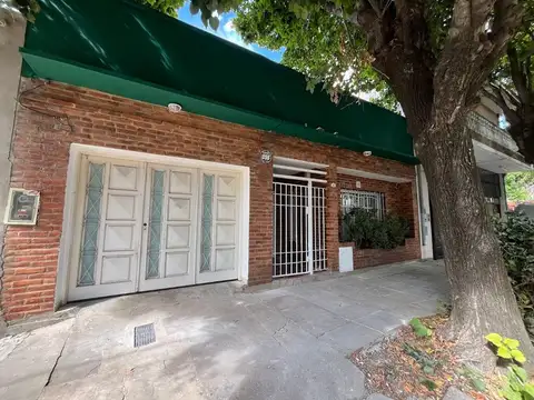 ALQUILER CASA 5 AMB COCHERA PATIO MUÑIZ