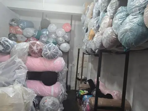 Local en Alquiler en Balvanera, $ 2.500.000