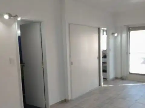 Se vende un departamento monoambiente con balcón
