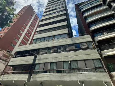 Departamento a refaccionar 4 ambientes piso alto Nuñez