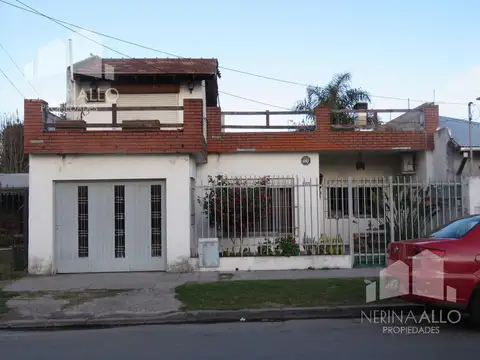 VENTA CASA AMERICANA 5 AMBIENTES VILLA TESEI