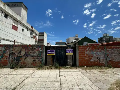 Terreno en Venta, FOT 1,6