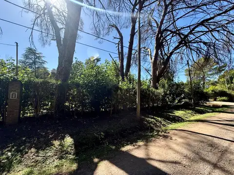 Terreno en Venta en Manzanares, USD 37.000