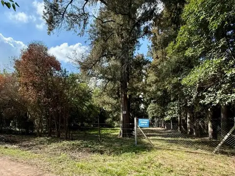Se vende Terreno de 1496M2 en General Rodríguez. 